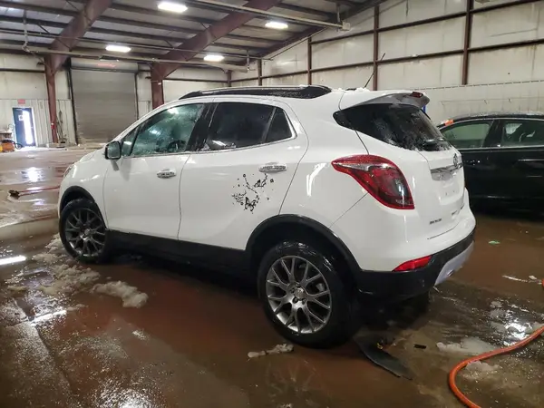 KL4CJ1SB9JB506196 2018 BUICK ENCORE - Image 2