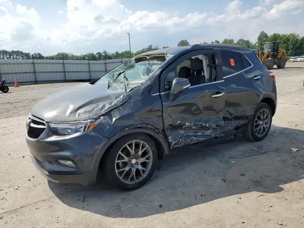 KL4CJ1SB9JB677711 2018 BUICK ENCORE - Image 1