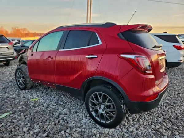 KL4CJ1SBXLB013761 2020 BUICK ENCORE - Image 2