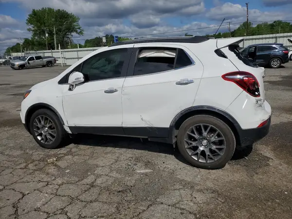 KL4CJ1SM1JB713215 2018 BUICK ENCORE - Image 2