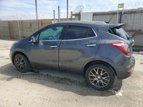 KL4CJ1SM8HB009913 2017 BUICK ENCORE - Image 2