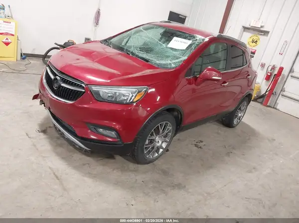 KL4CJ2SB1JB618402 2018 BUICK ENCORE - Image 2