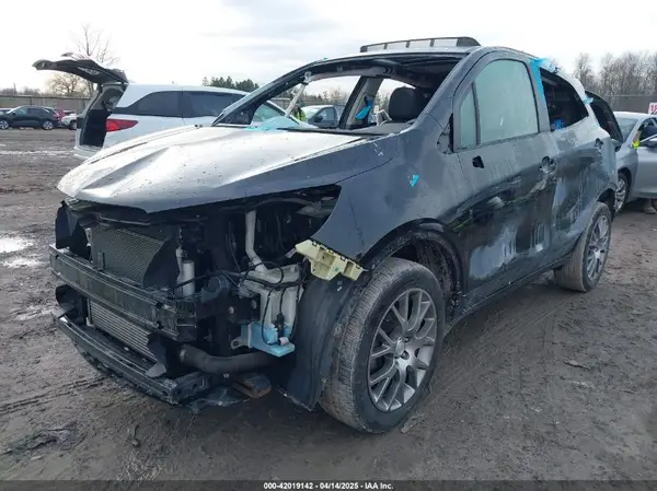 KL4CJ2SB2JB580811 2018 BUICK ENCORE - Image 2