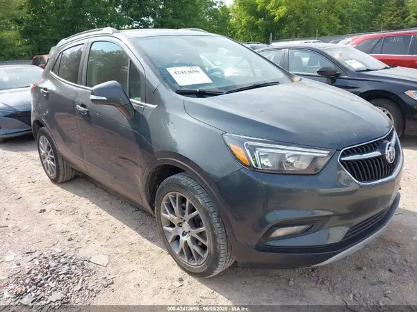 KL4CJ2SB2JB636875 2018 BUICK ENCORE - Image 1