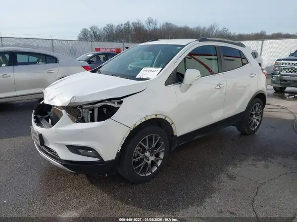 KL4CJ2SB2KB713858 2019 BUICK ENCORE - Image 2