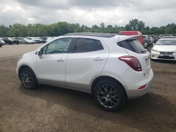 KL4CJ2SB2KB727629 2019 BUICK ENCORE - Image 2