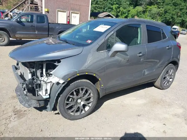 KL4CJ2SB2LB028146 2020 BUICK ENCORE - Image 2