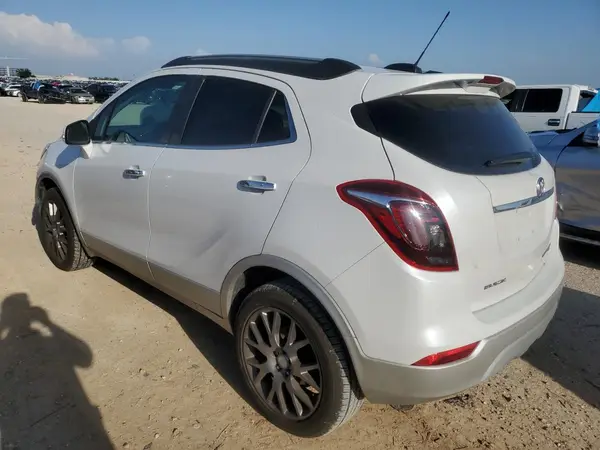 KL4CJ2SB3HB009063 2017 BUICK ENCORE - Image 2
