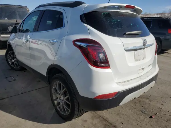 KL4CJ2SB3KB922896 2019 BUICK ENCORE - Image 2