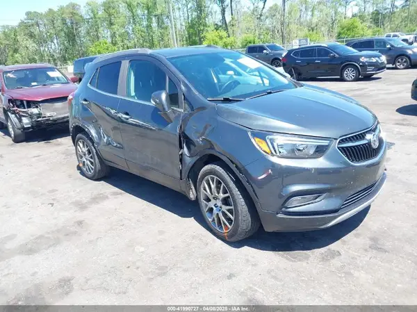 KL4CJ2SB5JB670891 2018 BUICK ENCORE - Image 1