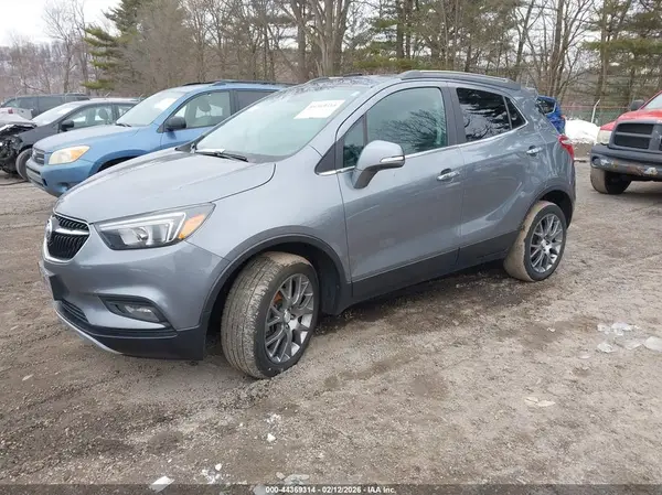 KL4CJ2SB5KB769793 2019 BUICK ENCORE - Image 2