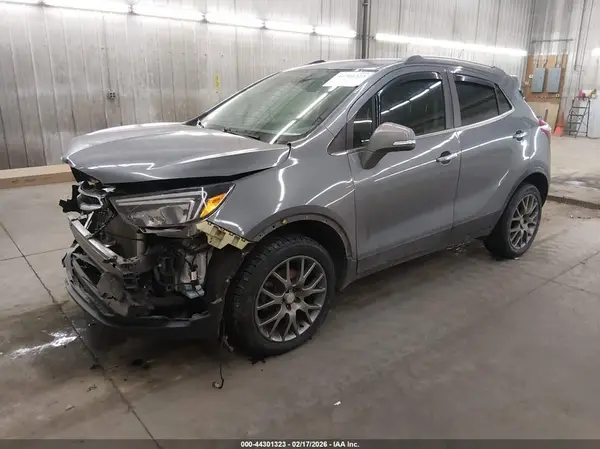 KL4CJ2SB5KB939909 2019 BUICK ENCORE - Image 2