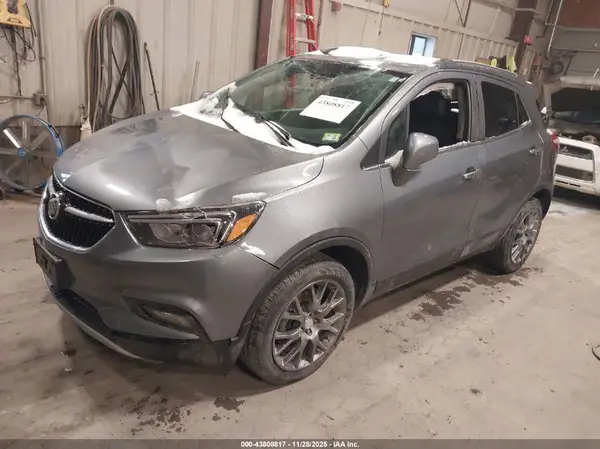 KL4CJ2SB5LB041070 2020 BUICK ENCORE - Image 2