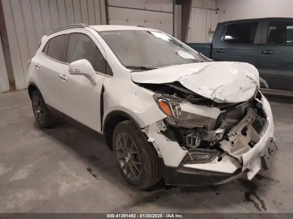 KL4CJ2SB6KB777157 2019 BUICK ENCORE - Image 1