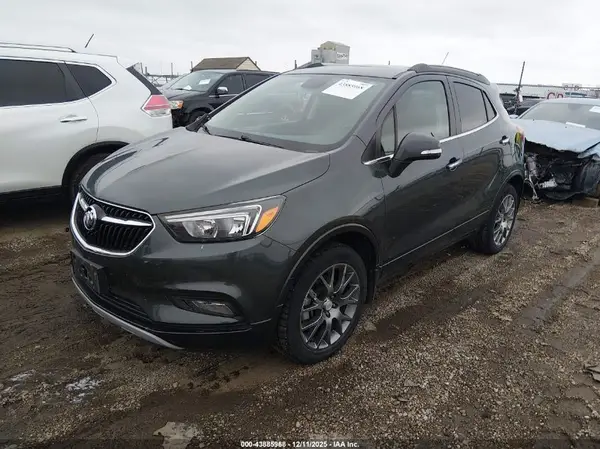 KL4CJ2SB7JB596003 2018 BUICK ENCORE - Image 2