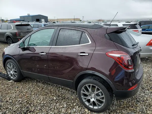 KL4CJ2SB8JB516515 2018 BUICK ENCORE - Image 2