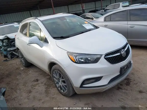 KL4CJ2SB8KB811051 2019 BUICK ENCORE - Image 1