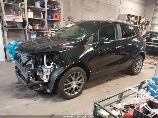 KL4CJ2SB8KB906516 2019 BUICK ENCORE - Image 2