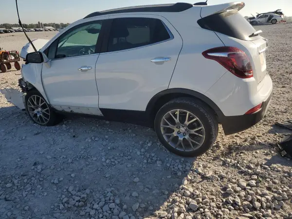 KL4CJ2SB9JB505670 2018 BUICK ENCORE - Image 2