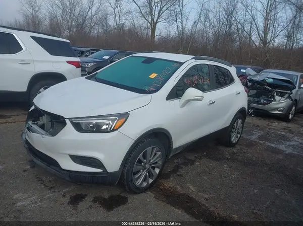 KL4CJ3SB8JB672706 2018 BUICK ENCORE - Image 2