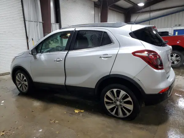 KL4CJASB0HB037588 2017 BUICK ENCORE - Image 2