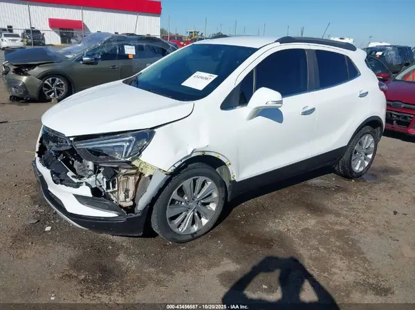 KL4CJASB0HB041690 2017 BUICK ENCORE - Image 2
