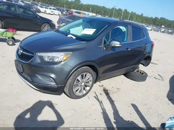 KL4CJASB0HB054701 2017 BUICK ENCORE - Image 2