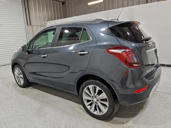 KL4CJASB0HB073054 2017 BUICK ENCORE - Image 2