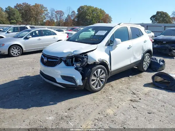 KL4CJASB0HB161067 2017 BUICK ENCORE - Image 2