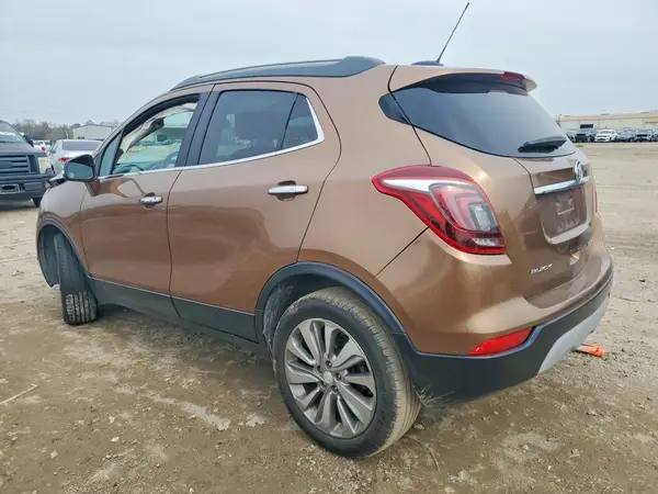 KL4CJASB0HB220070 2017 BUICK ENCORE - Image 2
