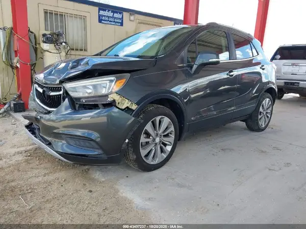 KL4CJASB0JB515739 2018 BUICK ENCORE - Image 2