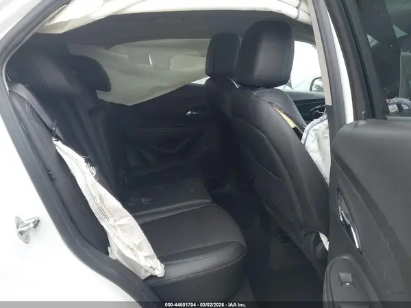KL4CJASB0JB528877 2018 BUICK ENCORE - Image 8