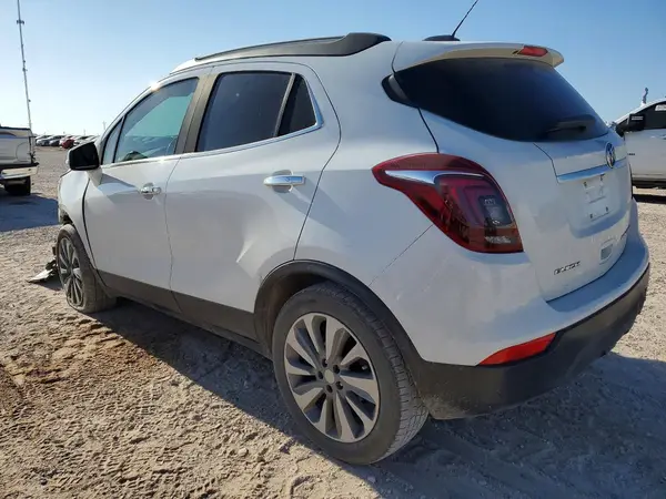 KL4CJASB0JB530595 2018 BUICK ENCORE - Image 2