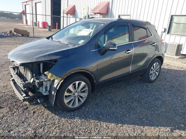 KL4CJASB0JB532184 2018 BUICK ENCORE - Image 2