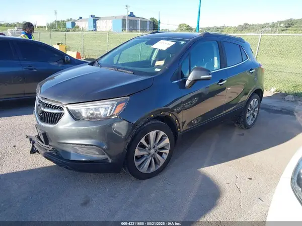 KL4CJASB0JB536266 2018 BUICK ENCORE - Image 2