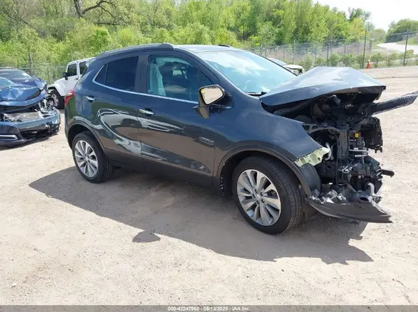 KL4CJASB0JB556856 2018 BUICK ENCORE - Image 1