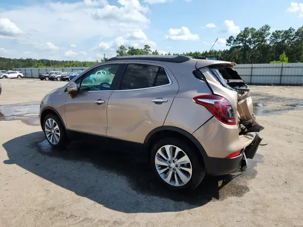 KL4CJASB0JB567128 2018 BUICK ENCORE - Image 2