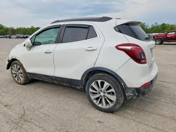 KL4CJASB0JB603125 2018 BUICK ENCORE - Image 2