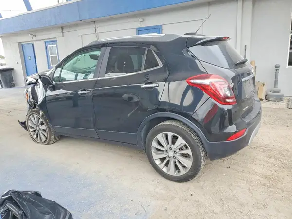 KL4CJASB0JB609412 2018 BUICK ENCORE - Image 2