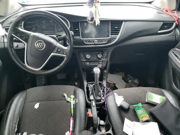 KL4CJASB0JB628218 2018 BUICK ENCORE - Image 8