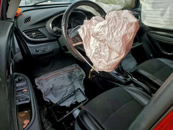 KL4CJASB0JB631622 2018 BUICK ENCORE - Image 8