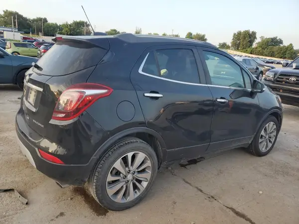 KL4CJASB0JB643303 2018 BUICK ENCORE - Image 2