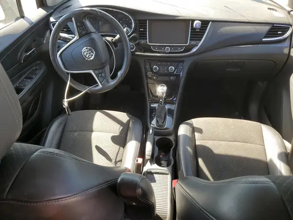 KL4CJASB0JB645696 2018 BUICK ENCORE - Image 8