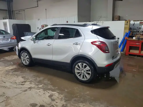 KL4CJASB0JB664328 2018 BUICK ENCORE - Image 2