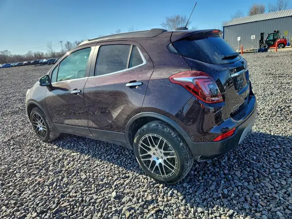 KL4CJASB0JB669304 2018 BUICK ENCORE - Image 2