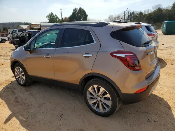 KL4CJASB0JB704942 2018 BUICK ENCORE - Image 2