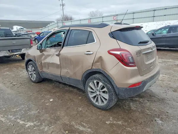 KL4CJASB0JB707999 2018 BUICK ENCORE - Image 2
