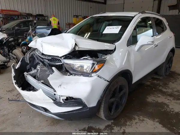 KL4CJASB0KB700505 2019 BUICK ENCORE - Image 2