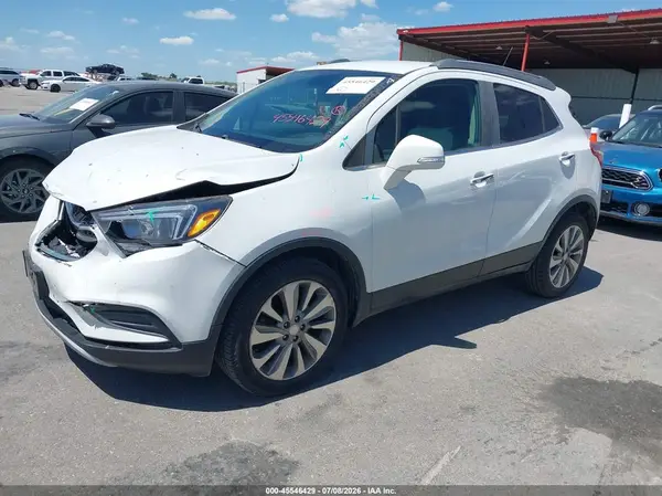 KL4CJASB0KB702688 2019 BUICK ENCORE - Image 2