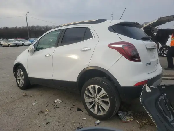 KL4CJASB0KB724450 2019 BUICK ENCORE - Image 2